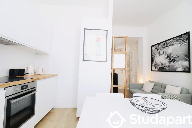 Chambre - 10 m² - 1 pièce