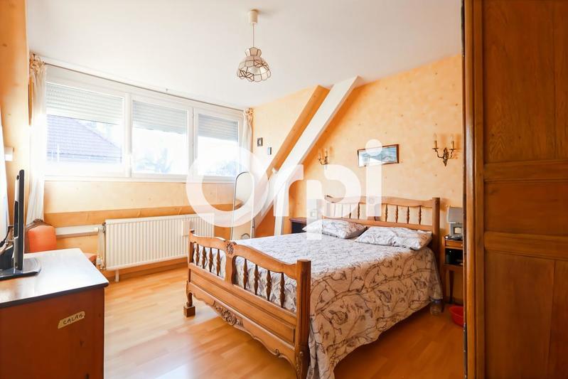 Maison - 122 m² - 7 pièces