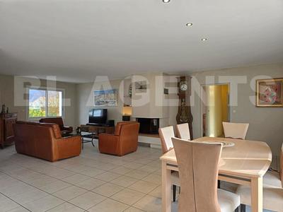 Maison - 134 m² - 5 pièces