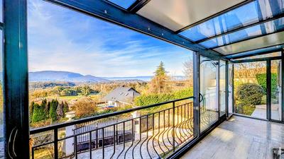 Maison - 143 m² - 8 pièces