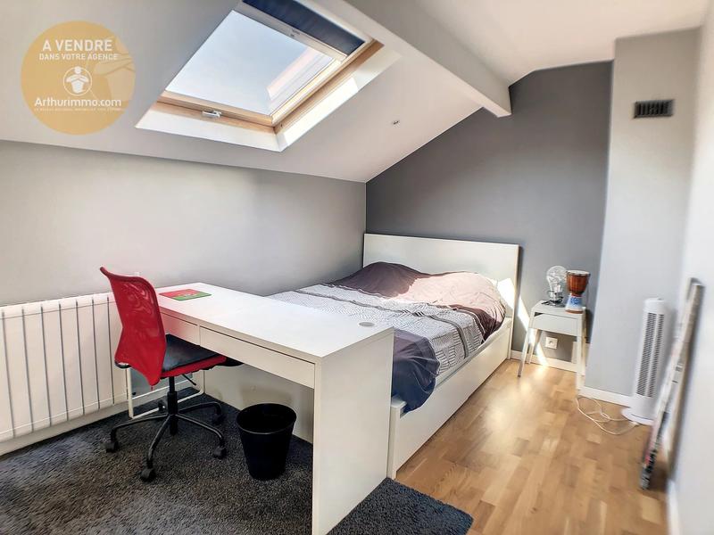 Maison - 135 m² - 8 pièces