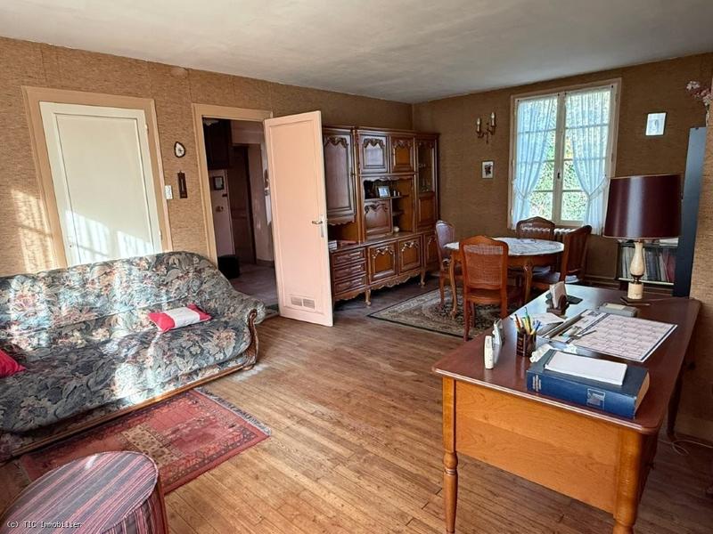 Propriété - 135 m² - 6 pièces