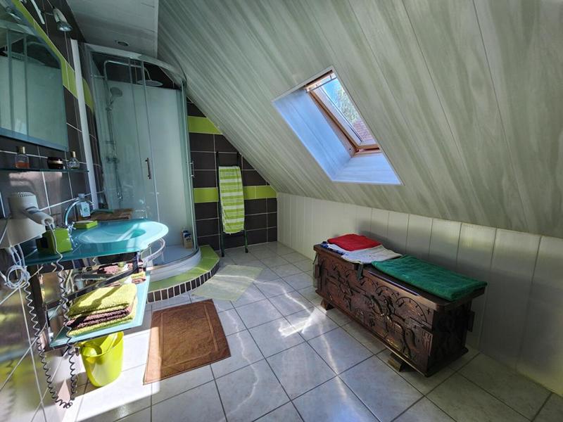 Maison - 246 m² - 7 pièces