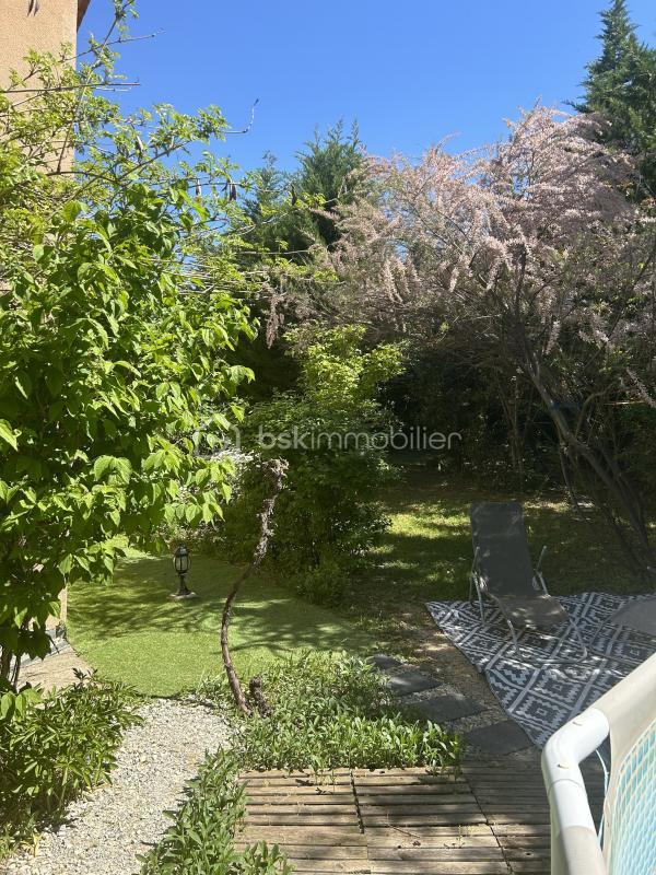 Maison - 187 m² - 5 pièces