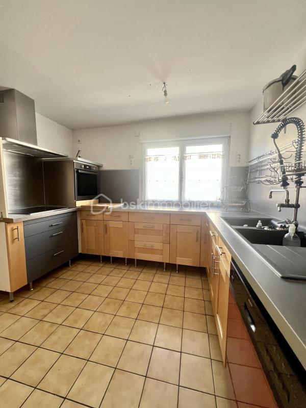 Maison ancienne - 160 m² - 7 pièces