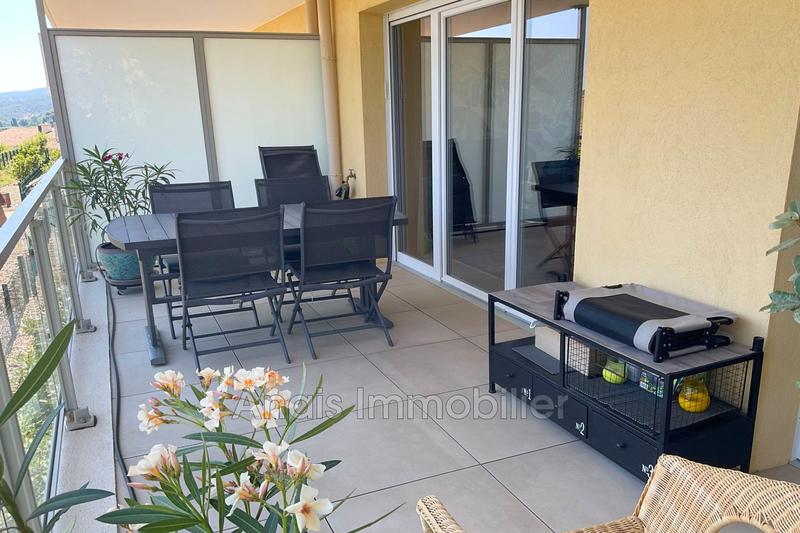 Appartement - 69 m² - 3 pièces