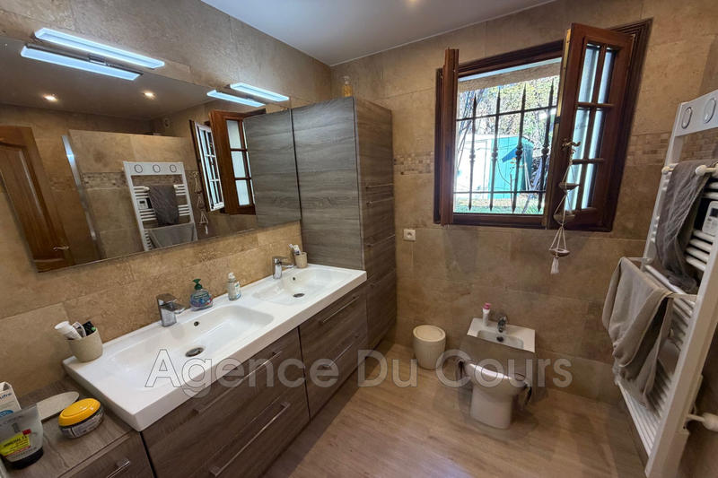 Maison - 150 m² - 1 pièce