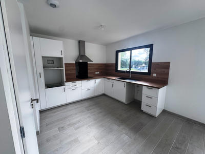 Maison - 85 m² - 3 pièces