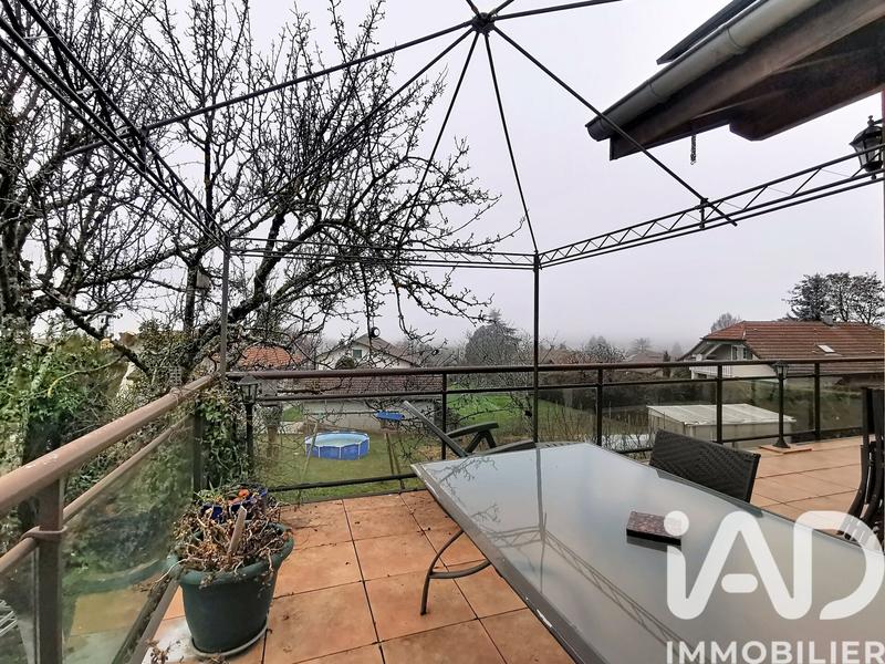 Maison - 190 m² - 9 pièces