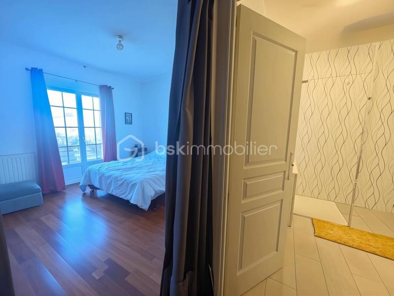 Maison - 167 m² - 6 pièces