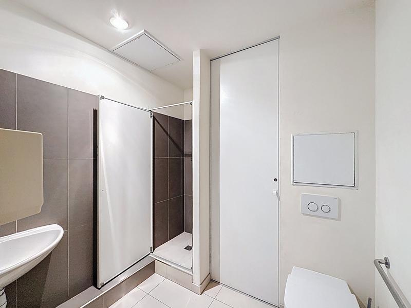 Bureau - 60 m² - 3 pièces