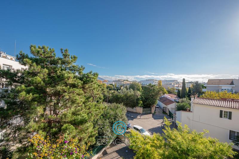 Appartement - 75 m² - 4 pièces