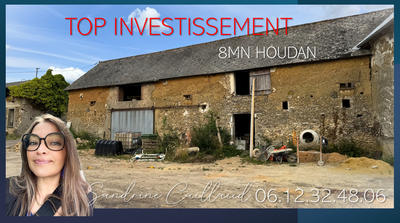 Maison - 200 m² - 1 pièce