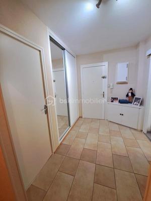 Appartement - 82 m² - 5 pièces