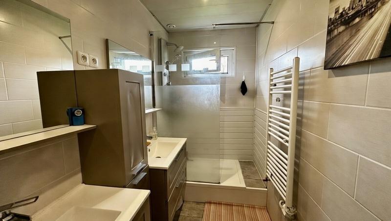 Maison - 98 m² - 5 pièces