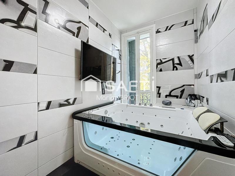 Maison de maîtres - 278 m² - 13 pièces