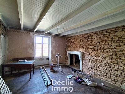 Maison ancienne - 171 m² - 4 pièces