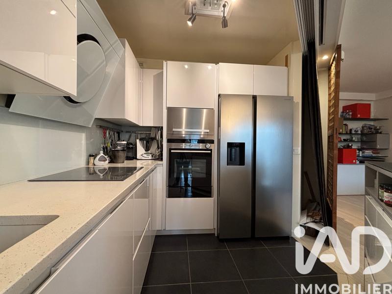 Appartement - 97 m² - 4 pièces