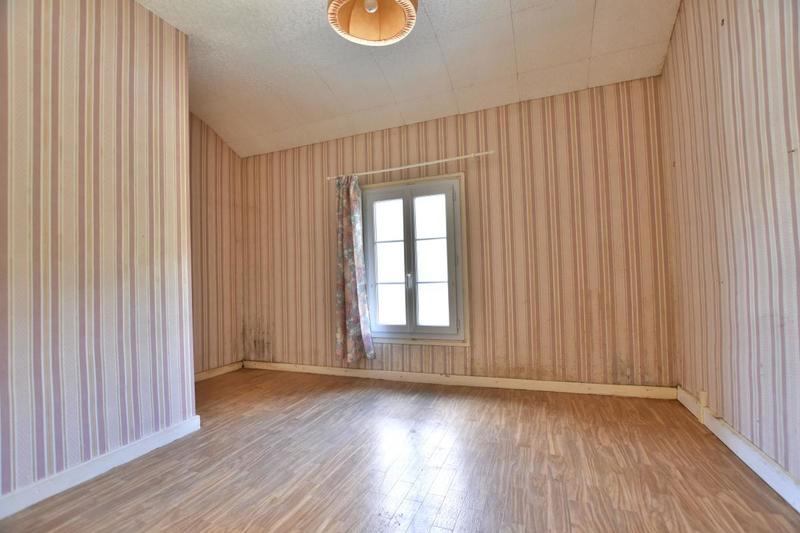 Maison - 136 m² - 6 pièces