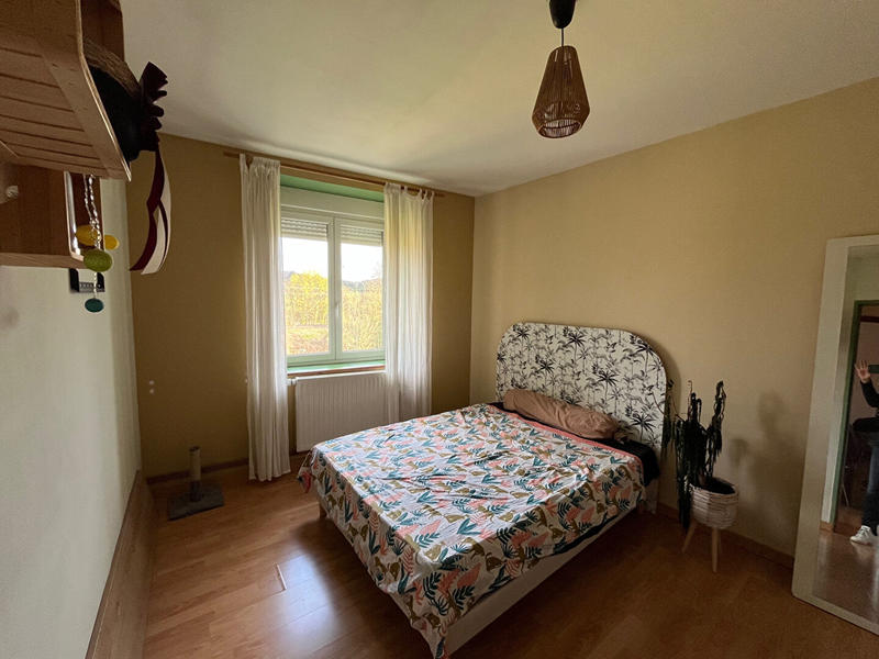 Maison - 80 m² - 5 pièces