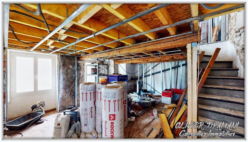 Maison de village - 90 m² - 4 pièces