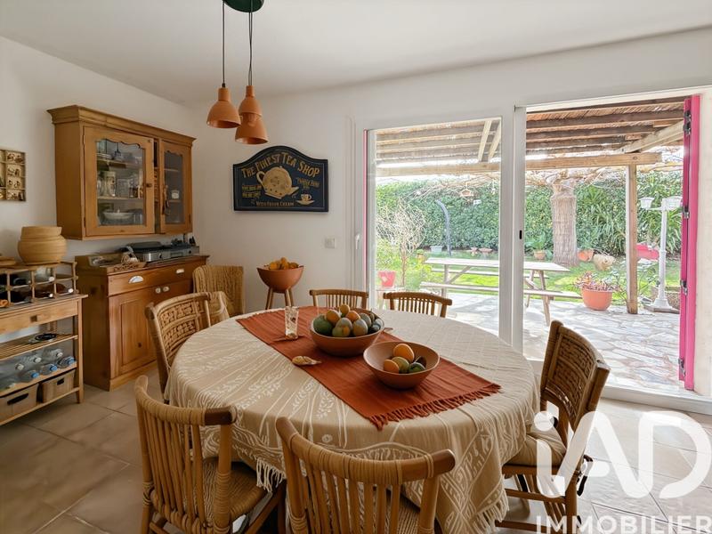 Maison - 149 m² - 8 pièces