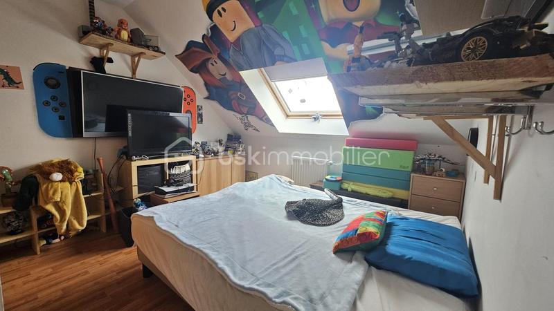 Maison - 140 m² - 7 pièces