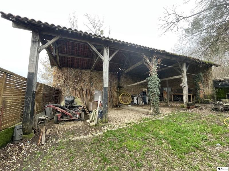 Maison traditionnelle - 68 m² - 2 pièces