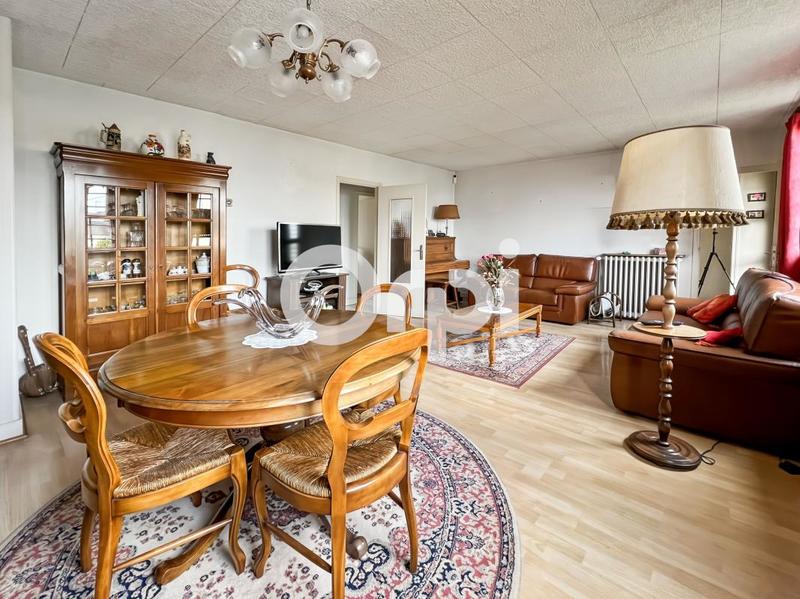 Maison - 75 m² - 4 pièces