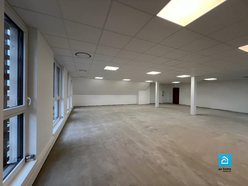 Local commercial - 130 m²