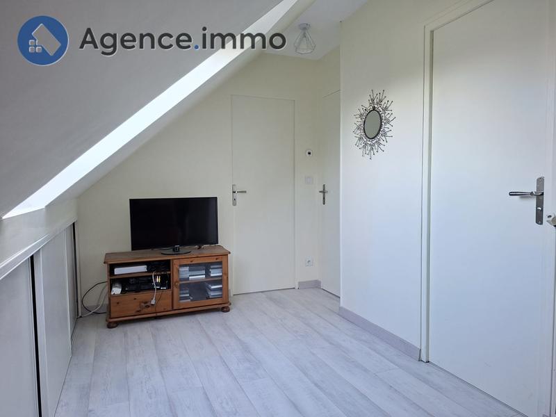 Maison traditionnelle - 139 m² - 7 pièces