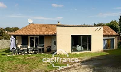 Maison - 142 m² - 6 pièces