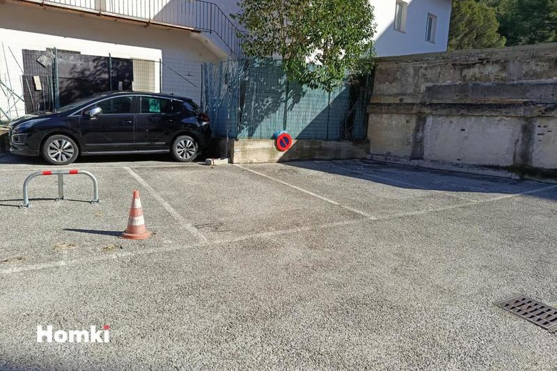Parking - 12 m²