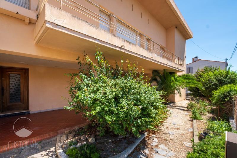 Maison - 170 m² - 7 pièces