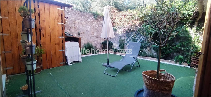 Maison - 98 m² - 4 pièces