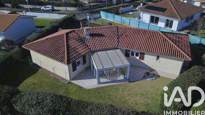 Maison - 108 m² - 4 pièces