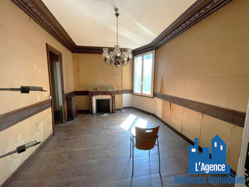 Appartement - 140 m² - 5 pièces