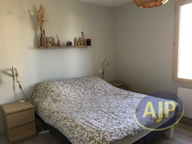 Maison - 77 m² - 3 pièces