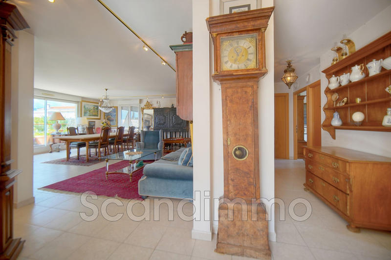 Appartement - 120 m² - 4 pièces