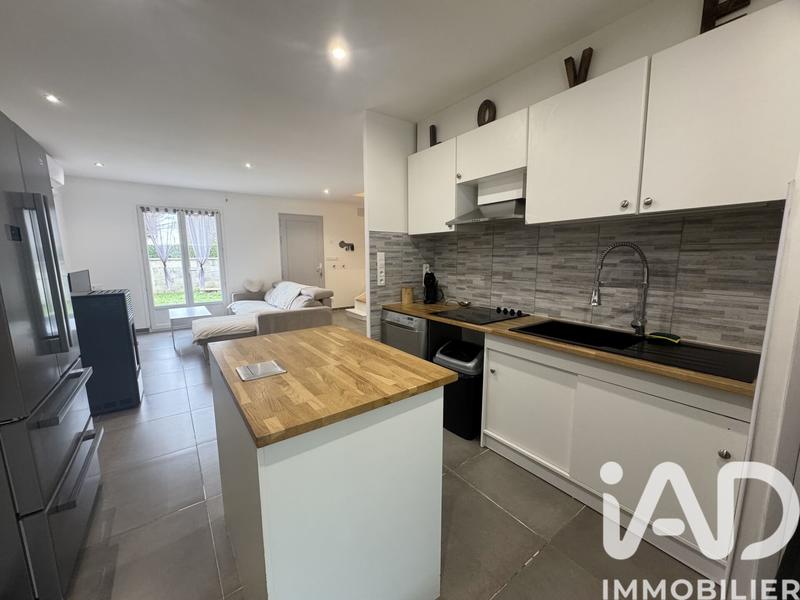 Maison - 93 m² - 4 pièces