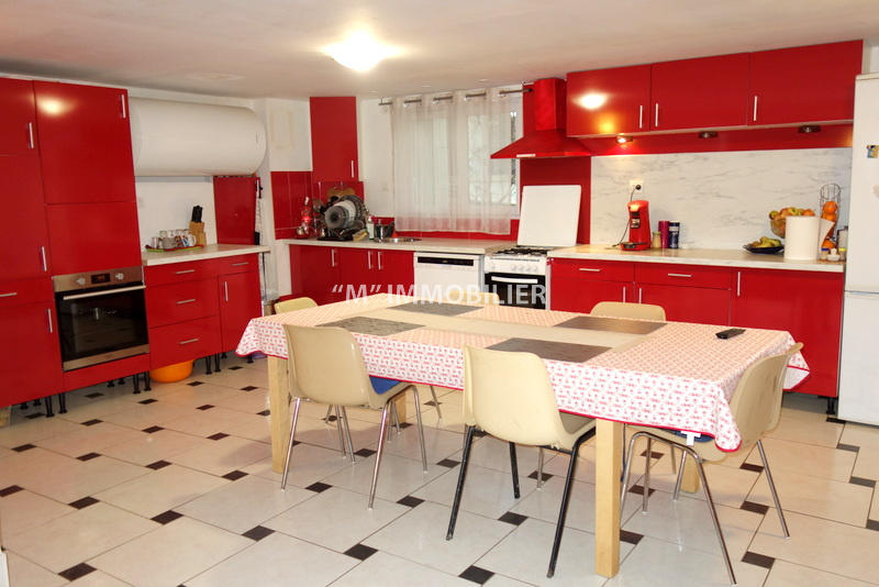 Maison - 160 m² - 5 pièces