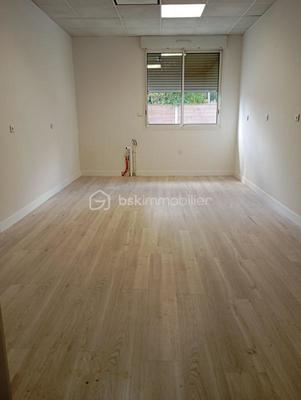 Bureau - 41 m² - 2 pièces