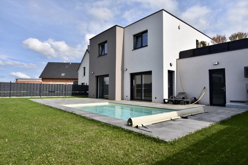 Maison - 141 m² - 6 pièces