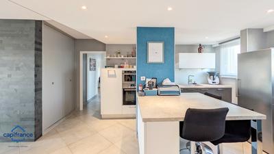 Appartement - 95 m² - 4 pièces