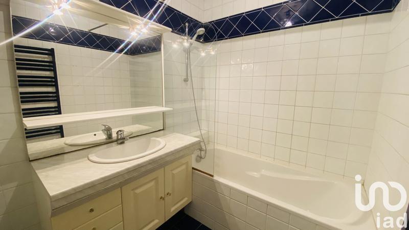 Maison - 280 m² - 5 pièces