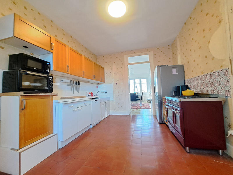 Maison - 164 m² - 7 pièces