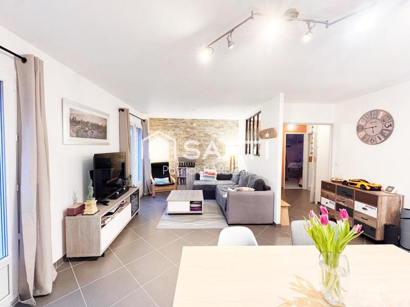 Maison - 86 m² - 4 pièces