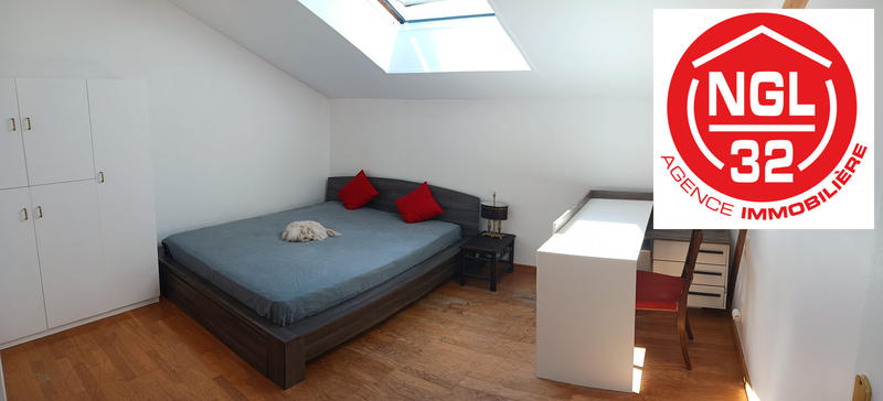 Maison - 250 m² - 9 pièces