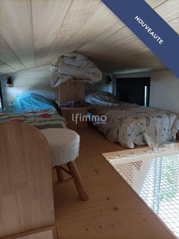 Terrain constructible - 1 836 m²