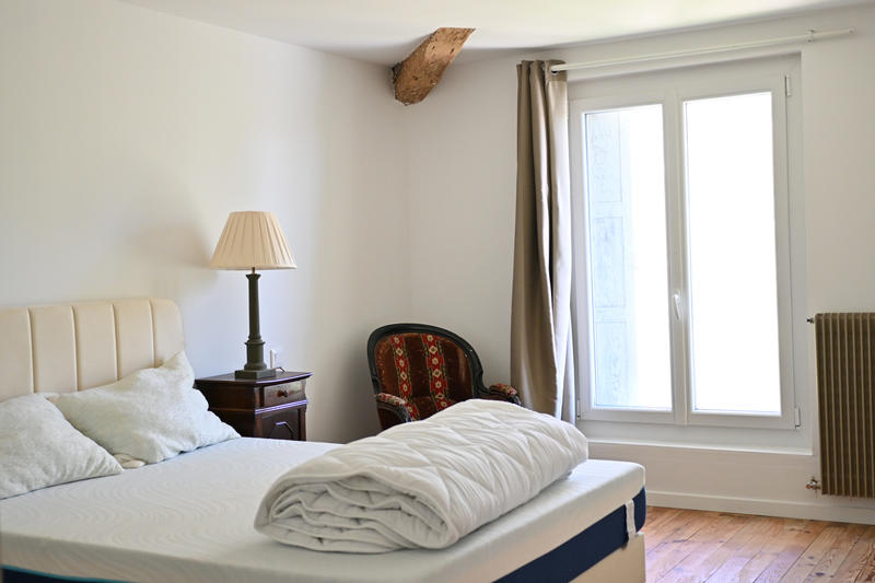 Propriété - 374 m² - 10 pièces